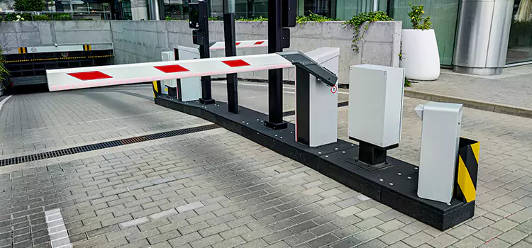 Custom Gate Design & Integration Clermont